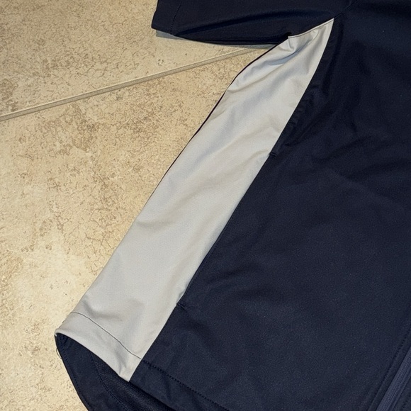 Men’s Greg Norman Weatherknit Short Sleeve Jacket Size Large - Picture 2 of 11